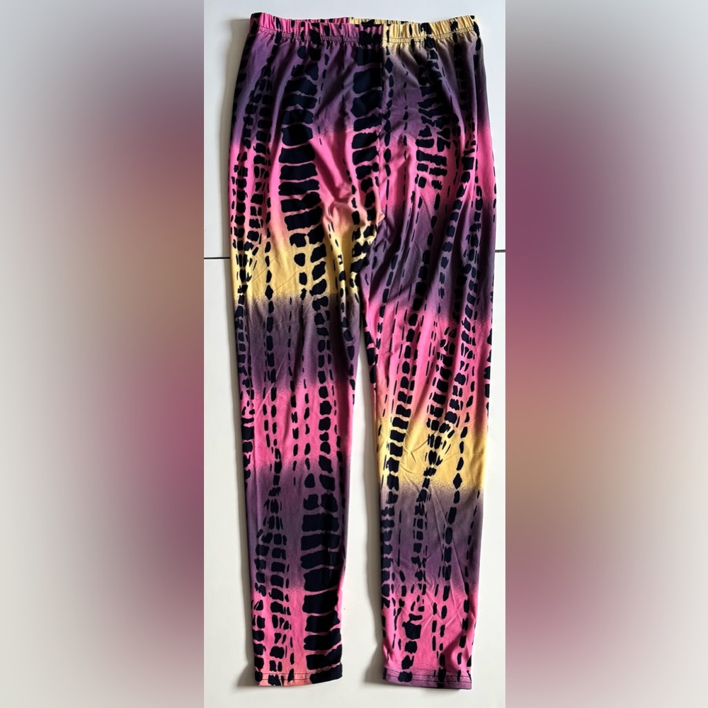 3/$18 | Printed Leggings | Mix & Match